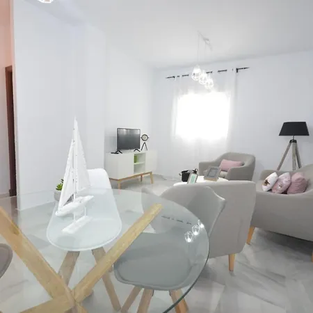 Apartment Centrico En Conil Con Garaje *